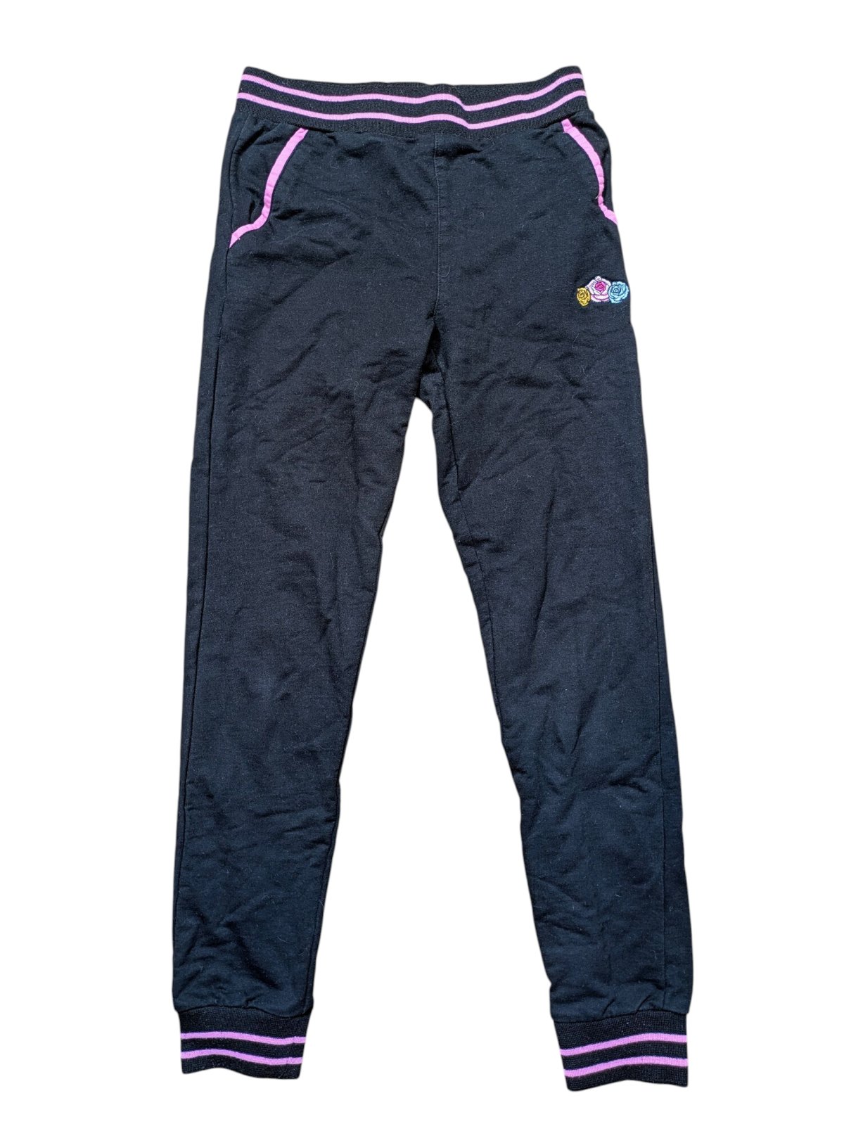 Černé tepláky s růžovými pruhy pro holky secondhand Wolf